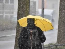 Prakiraan Cuaca BMKG Hari Ini: Waspadai Hujan Lebat di Jawa dan Bali