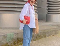 15 OOTD Putih, Jeans, Hijab: Sederhana Tapi Menawan!